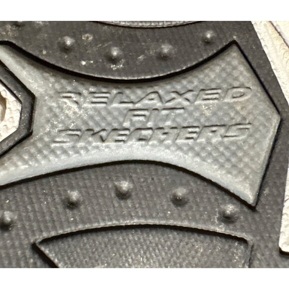 Mens Skechers Sz 11 Avillo Relaxed Fit Memory Foam Slip-on Loafer Shoes Black 64 - Picture 13 of 14